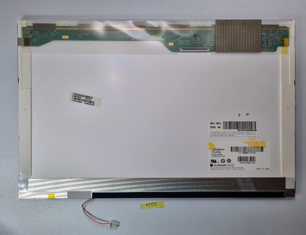LG Display LP154WX4(TL)(D2) 15.4 1280x800 1455916 LCD zaslon - rabljeno