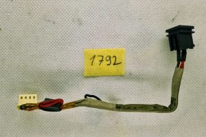 Napajalni priključek AC DC za prenosnik in napajalni kabel za Toshiba Satellite M305D-S4840 M305-S4848 - rabljeno