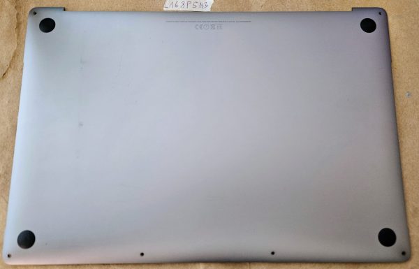 Pozno 2016/2017 A1708 13" MacBook Pro srebrna spodnja prevleka - stanje razreda A! - rabljeno