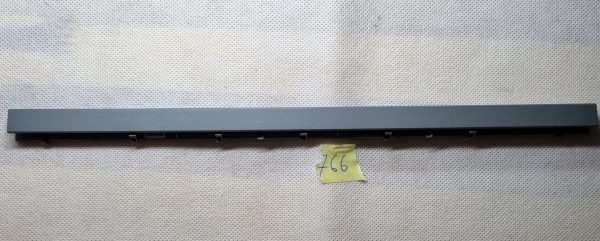 Lenovo Ideapad 3 15IIL05 siva pokrovna obroba tečaja FA1JV000410 - rabljeno - Image 2