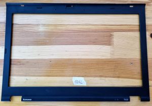 Lenovo T430 sprednji okvir zaslona 0C51603 E205913 originalna oprema (OEM) - rabljeno