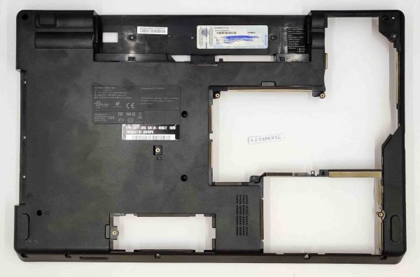 Ohišje spodnjega dela Lenovo ThinkPad Edge 15 75Y6086 Zamenjava - rabljeno