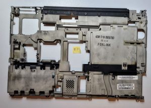 Osnovni spodnji del ohišja prenosnika Lenovo ThinkPad T430 0B50769 - rabljeno
