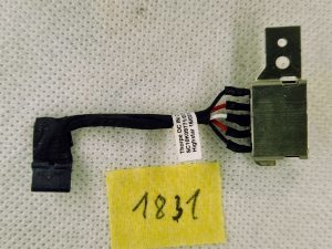 Lenovo ThinkPad T460s 14 DC vhod za napajanje z kablom DC30100PK00 SC10K09771 - rabljeno