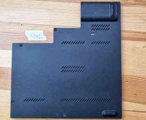 Pokrov za RAM disk Lenovo Thinkpad L540 - rabljeno