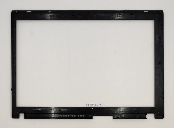 Lenovo ThinkPad T61 okvir zaslona - Originalni nadomestni del - rabljeno - Image 2