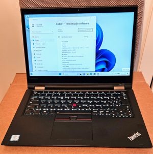 Lenovo Yoga 370 - Intel i5, 240GB SSD, 8GB RAM, 13,3" FHD Zaslon na Dotik