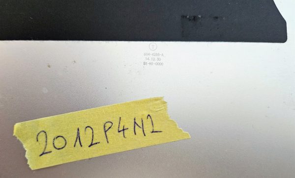 Zadnja pokrovna plošča za MacBook Pro A1502 - Originalni deli za prenosnike - Ustreza 13-palčnemu Retina modelu iz sredine leta 2014. - rabljeno - Image 3