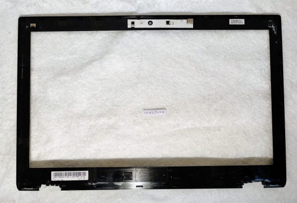 Medion Akoya P6677 LCD zaslon okvir obrobe 13N0-FZA1201 - Originalni nadomestni deli za prenosnike - rabljeno - Image 2