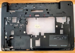 Nov spodnji pokrov ohišja za HP ZBOOK 15 G1 G2, številka 734279-001. - rabljeno