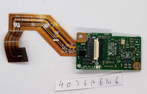 OEM Dell Latitude 12 Rugged Extreme 7204 7214 USH KB spojna plošča HUA01 YTGDR s fleksibilnim kablom - rabljeno