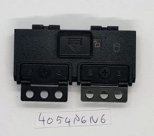 OEM Dell Latitude 12 Rugged Extreme 72047214 pokrov za dostop do SSD vrata MAA01 29T6Y - rabljeno