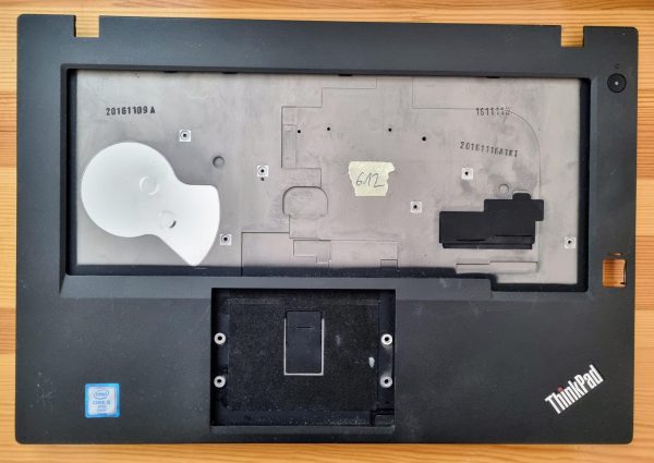 Originalna Lenovo ThinkPad T460p podloga za dlan z touchpadom 01AV925 - rabljeno - Image 3