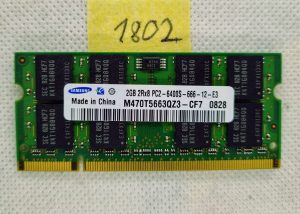 Samsung 2GB 2Rx8 PC2-6400S-666-12-E3 DDR2 RAM 200 PIN SO-DIMM M470T5663QZ3 - rabljeno