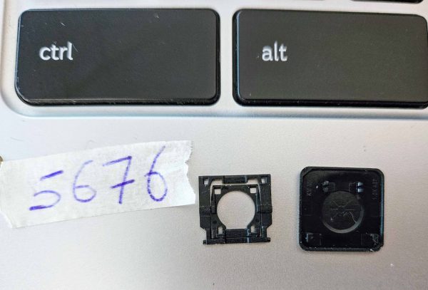 Tipkovnica za Samsung Chromebook XE303C12 / 303C – Enojni nadomestni gumb - rabljeno - Image 2