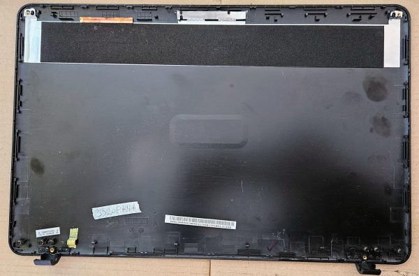 Zgornji pokrov za Asus X751M, X751MA, X751MD, X751LK, X751LN, X751SV, X751YI, X751LB, X751LJ, X751LX, X751MJ, X751SA, X751SJ, X751LA, X751LD, F751L, F751LDV Delovi za prenosnike - rabljeno - Image 3