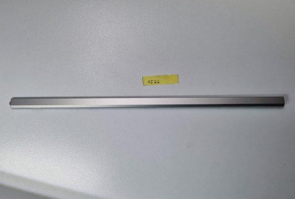 Ohišje tipkovnice Toshiba Satellite A 20-1YX - rabljeno - Image 2