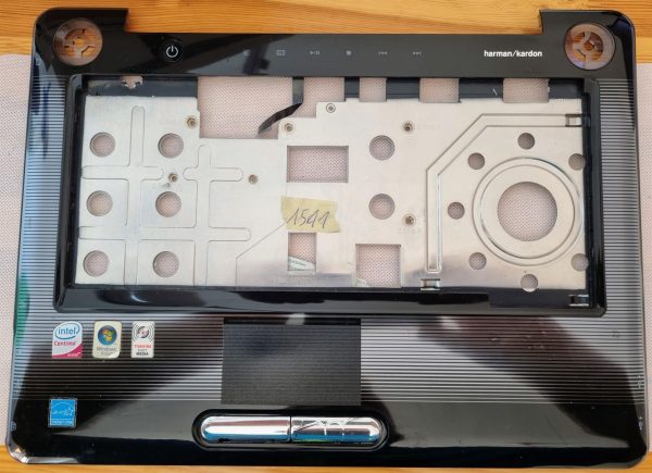 Toshiba Satellite A300 A300D Pokrov za palmrest in touchpad EABL5002010 3BBL5TA0I10 - rabljeno