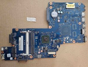 Toshiba Satellite C50D-A-133 matična plošča z AMD E1-2100 CPU – Preverjena in delujoča - rabljeno