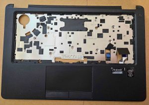 Dell Latitude E7250 podloga za dlan z montažo touchpada 051V69 51V69 Pristen - rabljeno