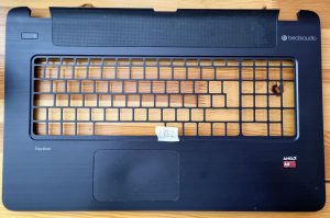 i5 HP Pavilion 17-F srednji pokrov za dlan za tipkovnico EAY1700701A EAY1700701R - rabljeno