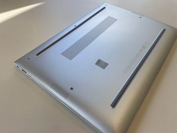 Prenosnik HP Elitebook 840 G11 - Scratched bottom cover / Ultra 5 / RAM 16 GB / SSD Disk / 14,0″ WUXGA - slika 4