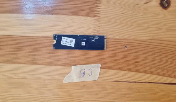 Toshiba XG3 Series THNSN5256GPU7 256 GB PCIe 3.0 x4 NVMe 80 mm M.2 SSD - slika 2