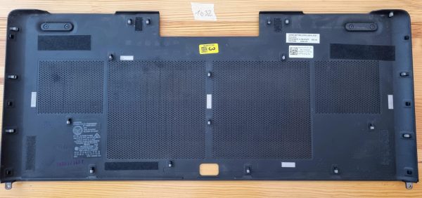 Dell Genuine Precison 7710 Bottom Access Panel Door Black 73JTC 073JTC - slika 3