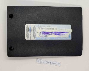 Pokrov za trdi disk Fujitsu LifeBook AH531 CP515946-01 - originalen del za prenosnik