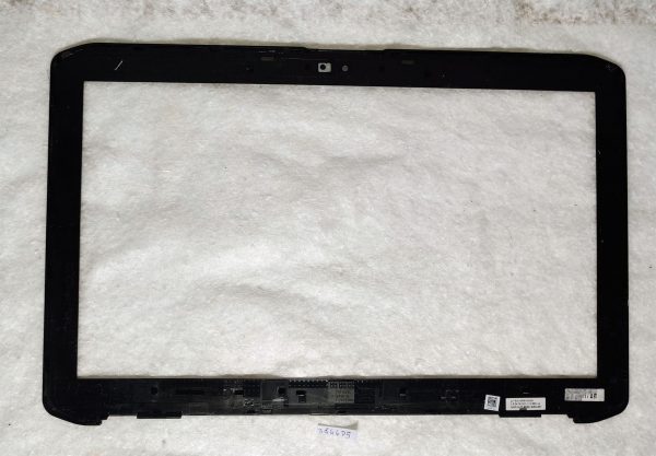 Originalni nadomestni del za sprednji okvir LCD zaslona Dell Latitude E5530 0CC26W CC26W - slika 2