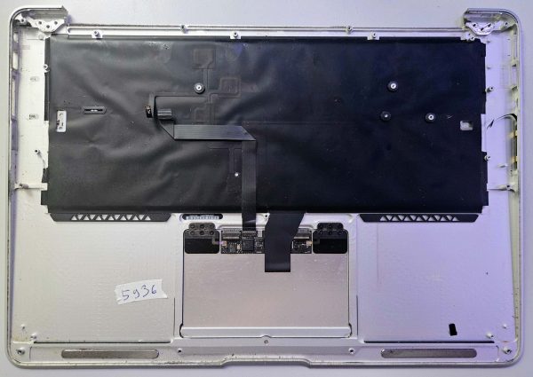 Originalna tipkovnica z naslonom za dlani MacBook Air A1466 13" začetek leta 2014 – deli prenosnika za popravilo - slika 2