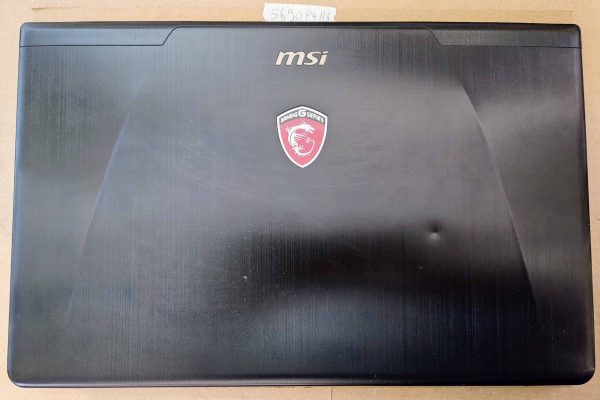 Zgornji pokrov zaslona prenosnika MSI GE60 2PC Apache – originalni nadomestni del