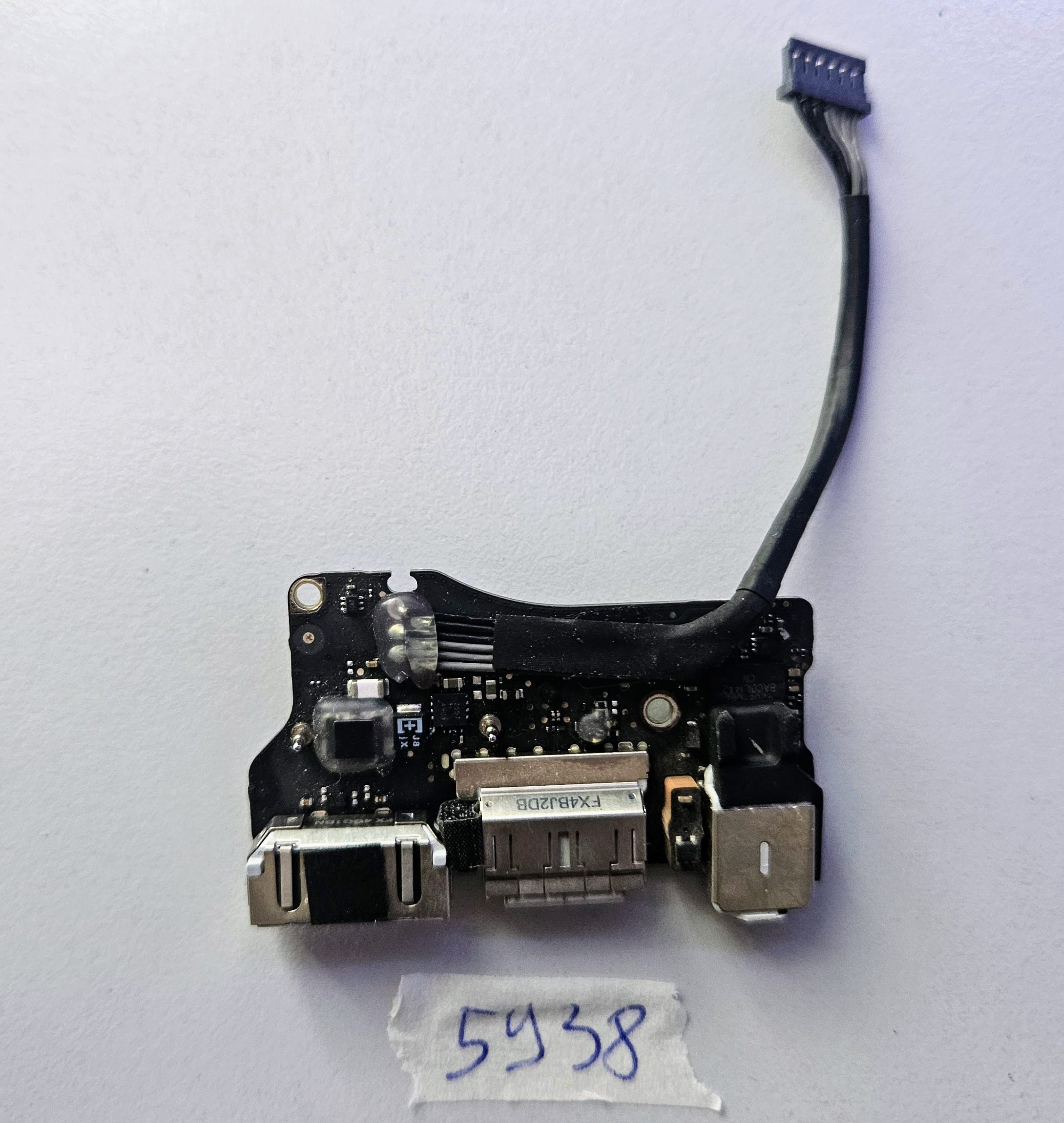 MacBook Air A1466 DC Power Jack Board 13" Originalni del za prenosnik z začetka leta 2014