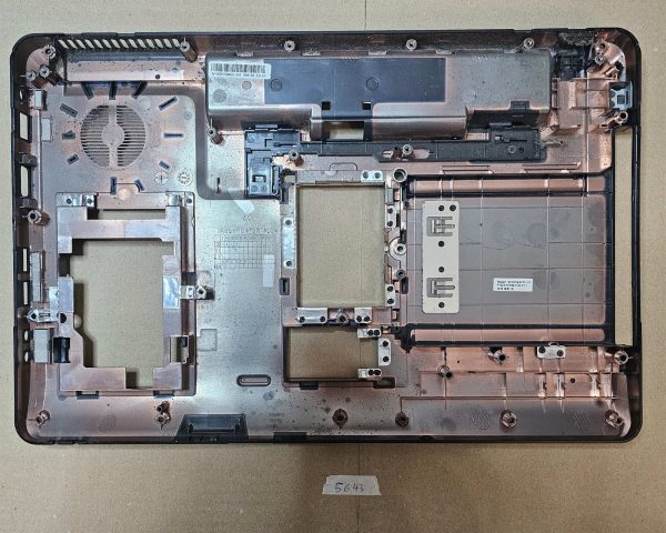 eMachines E525 Bottom Case AP06R000400 - Originalni nadomestni del za prenosnik - slika 2