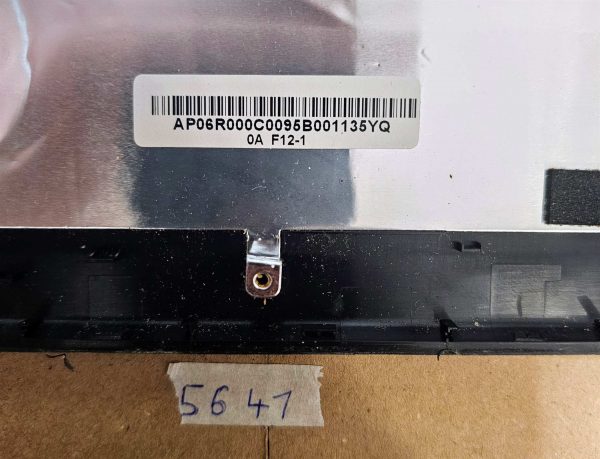eMachines E725 E627 E525 pokrov LCD zaslona AP06R000C - Originalni nadomestni del za prenosnik - slika 2