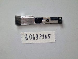 Zamenjava modula spletne kamere za prenosni računalnik HP EliteBook 820 G3 – Deli za prenosnike