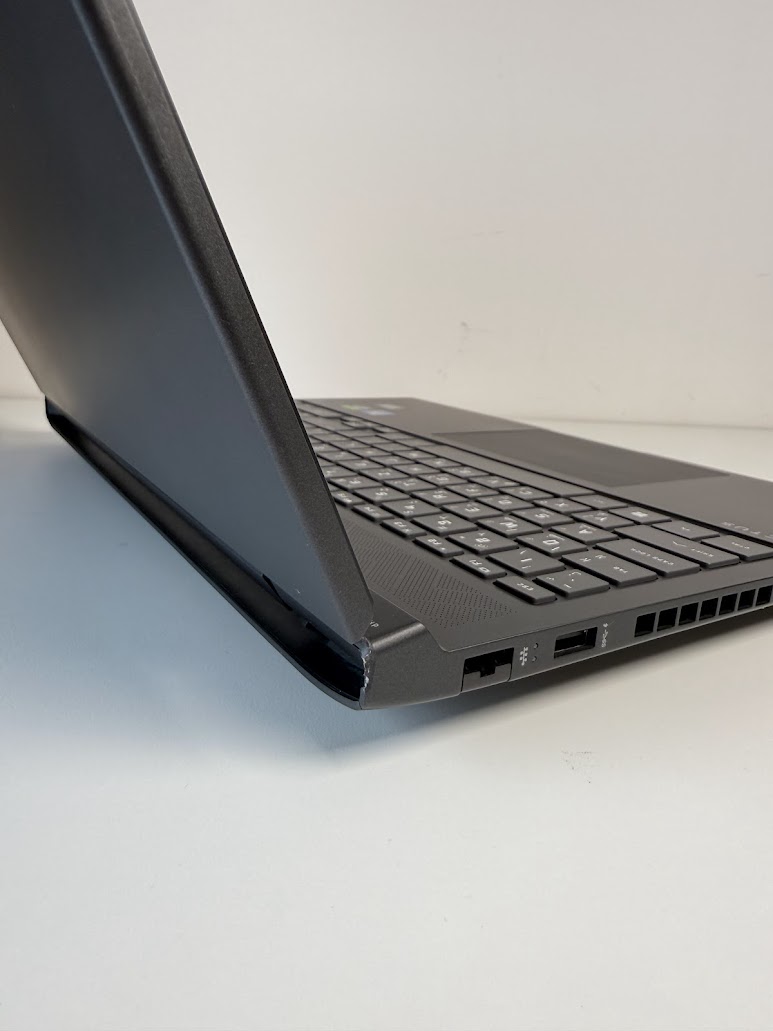 Prenosnik Victus Gaming 16-r0002nx / i7 / RAM 32 GB / SSD Disk / 16,0″ FHD - slika 7