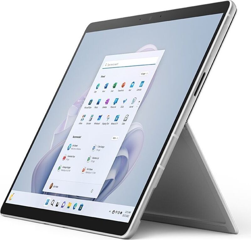 Prenosnik Microsoft Surface Pro 9 / i5 / RAM 16 GB / SSD Disk / 13,3″