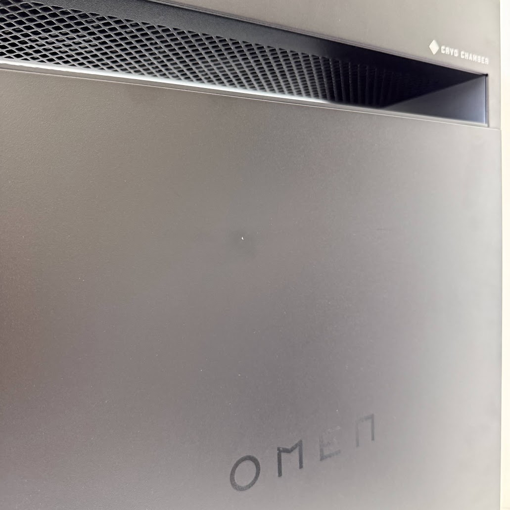 Računalnik HP Omen By Hp 45L Gaming Desktop GT22-3XXX / Core Ultra 9 / RTX 5090 / RAM 64 GB / 2TB SSD - slika 5