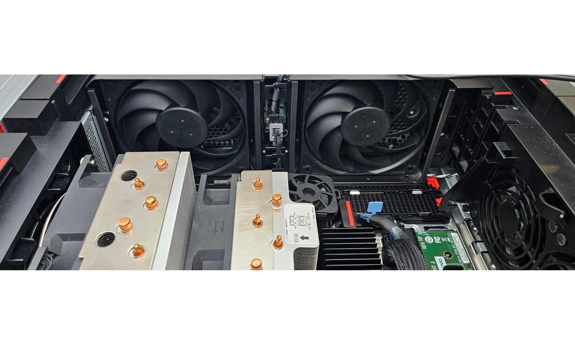 Računalnik Lenovo ThinkStation P7 w7-3565X / Xeon / RAM 128 GB / 1TB SSD - slika 4