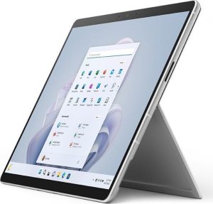 Prenosnik Microsoft Surface Pro 9 / i5 / RAM 8 GB / 256GB SSD / 13,3″ 2880x1920